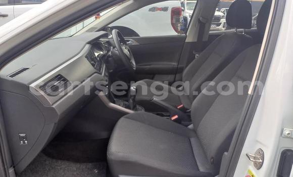 Nunua Ilio tumika Volkswagen Polo White Gari ndani ya Hlatikulu nchini Wilaya ya Shiselweni Nunua Ilio tumika Volkswagen Polo White Gari ndani ya Hlatikulu nchini Wilaya ya Shiselweni
