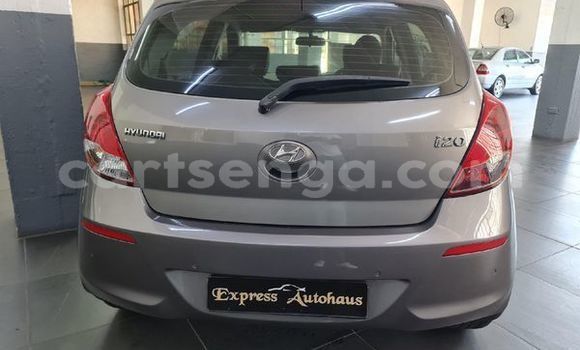 Acheter Occasion Voiture Hyundai i20 Gris à Mankayane, Manzini Acheter Occasion Voiture Hyundai i20 Gris à Mankayane, Manzini