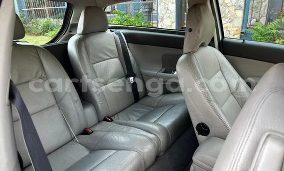 Acheter Occasion Voiture Volvo C30 Blanc à Ezulwini, Hhohho Acheter Occasion Voiture Volvo C30 Blanc à Ezulwini, Hhohho