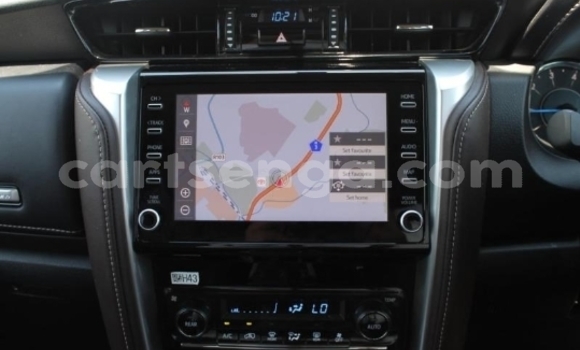 Buy Used Toyota Fortuner Silver Car in Ezulwini in Hhohho Buy Used Toyota Fortuner Silver Car in Ezulwini in Hhohho