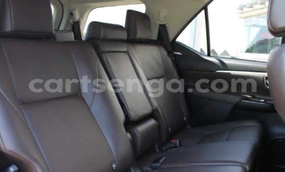 Buy Used Toyota Fortuner Silver Car in Ezulwini in Hhohho Buy Used Toyota Fortuner Silver Car in Ezulwini in Hhohho