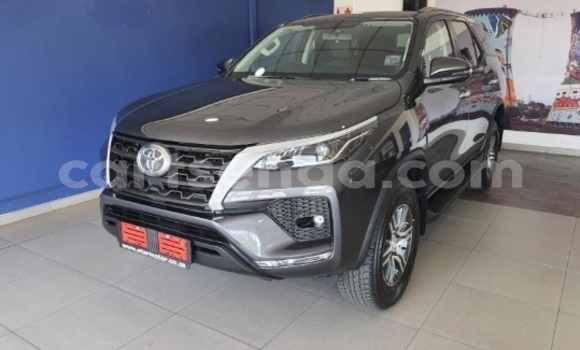 Nunua Ilio tumika Toyota Fortuner Other Gari ndani ya Ezulwini nchini Hhohho