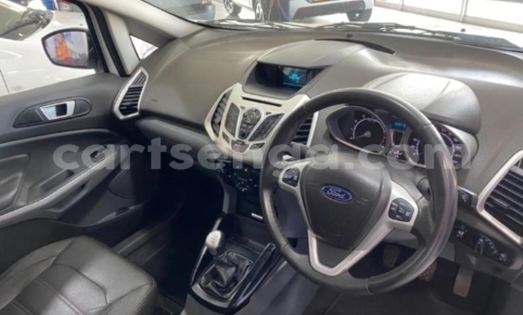 Nunua Ilio tumika Ford EcoSport White Gari ndani ya Ezulwini nchini Hhohho Nunua Ilio tumika Ford EcoSport White Gari ndani ya Ezulwini nchini Hhohho