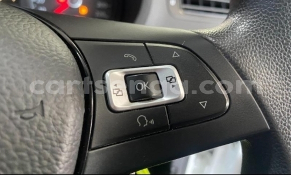 Nunua Ilio tumika Volkswagen Polo White Gari ndani ya Ezulwini nchini Hhohho Nunua Ilio tumika Volkswagen Polo White Gari ndani ya Ezulwini nchini Hhohho