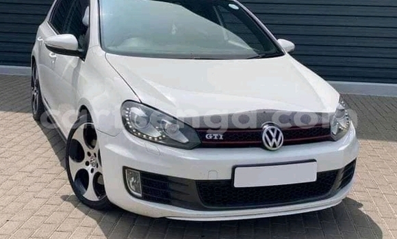 Buy Used Volkswagen Golf GTI White Car in Mbabane in Manzini Buy Used Volkswagen Golf GTI White Car in Mbabane in Manzini