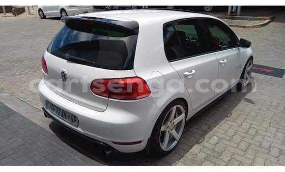 Buy Used Volkswagen Golf GTI White Car in Ezulwini in Hhohho Buy Used Volkswagen Golf GTI White Car in Ezulwini in Hhohho