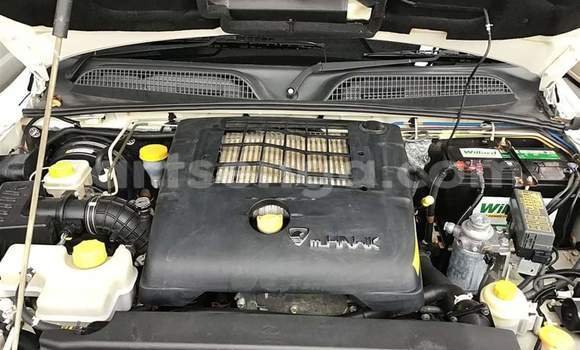 Buy Used Mahindra Scorpio White Car in Bulembu in Hhohho Buy Used Mahindra Scorpio White Car in Bulembu in Hhohho