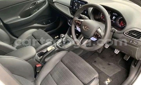 Buy Used Hyundai i30 White Car in Mbabane in Manzini Buy Used Hyundai i30 White Car in Mbabane in Manzini