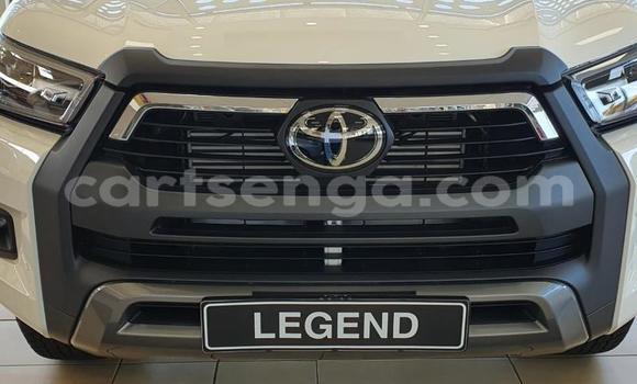 Buy Used Toyota Hilux White Car in Ezulwini in Hhohho Buy Used Toyota Hilux White Car in Ezulwini in Hhohho