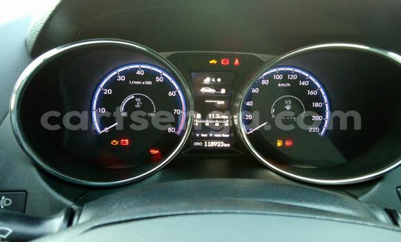 Nunua Ilio tumika Hyundai Genesis White Gari ndani ya Ezulwini nchini Hhohho Nunua Ilio tumika Hyundai Genesis White Gari ndani ya Ezulwini nchini Hhohho