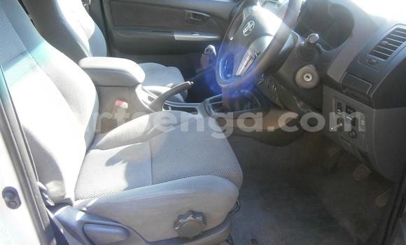 Nunua Ilio tumika Toyota Hilux White Gari ndani ya Ezulwini nchini Hhohho Nunua Ilio tumika Toyota Hilux White Gari ndani ya Ezulwini nchini Hhohho