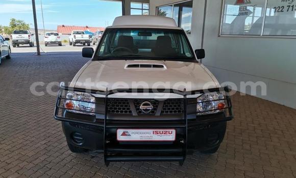 Nunua Ilio tumika Nissan Hardbody White Gari ndani ya Big Bend nchini Lubombo Nunua Ilio tumika Nissan Hardbody White Gari ndani ya Big Bend nchini Lubombo