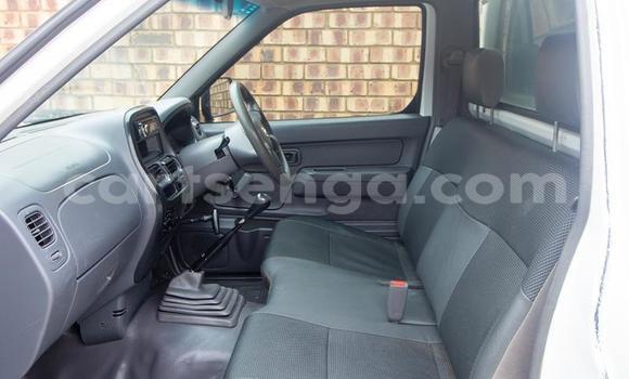 Acheter Occasion Voiture Nissan NP 300 Blanc à Big Bend, Lubombo Acheter Occasion Voiture Nissan NP 300 Blanc à Big Bend, Lubombo