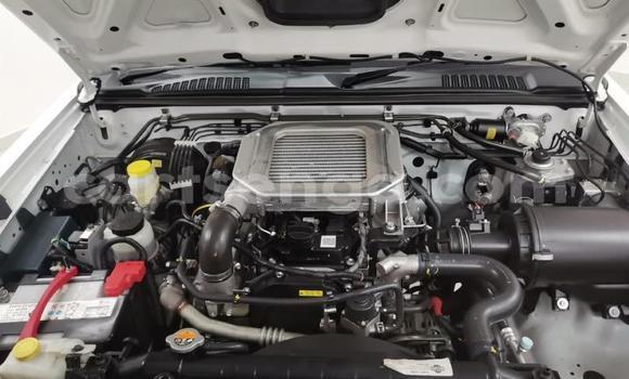 Acheter Occasion Voiture Nissan NP 300 Blanc à Big Bend, Lubombo Acheter Occasion Voiture Nissan NP 300 Blanc à Big Bend, Lubombo