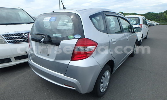Acheter Occasion Voiture Honda FIT Gris à Import - Dubai, Hhohho Acheter Occasion Voiture Honda FIT Gris à Import - Dubai, Hhohho