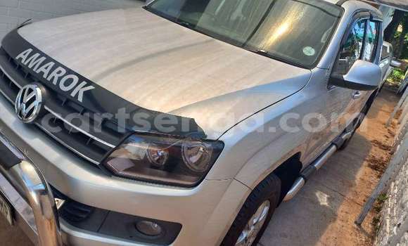 Nunua Ilio tumika Volkswagen Amarok Silver Gari ndani ya Ezulwini nchini Hhohho Nunua Ilio tumika Volkswagen Amarok Silver Gari ndani ya Ezulwini nchini Hhohho