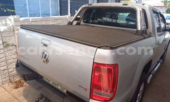 Nunua Ilio tumika Volkswagen Amarok Silver Gari ndani ya Ezulwini nchini Hhohho Nunua Ilio tumika Volkswagen Amarok Silver Gari ndani ya Ezulwini nchini Hhohho