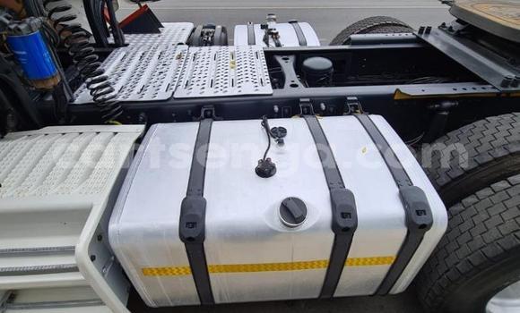 Nunua Ilio tumika Scania Irizar White Lori ndani ya Tshaneni nchini Lubombo Nunua Ilio tumika Scania Irizar White Lori ndani ya Tshaneni nchini Lubombo