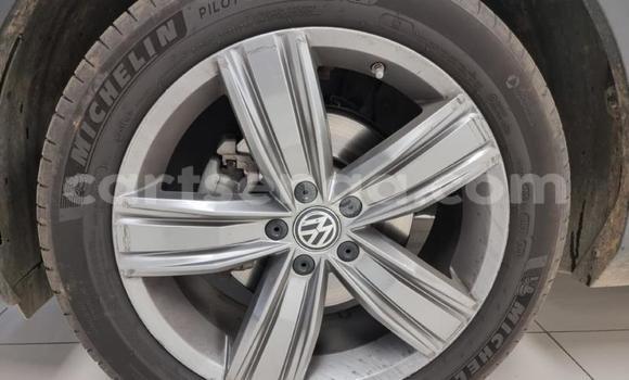 Nunua Ilio tumika Volkswagen Tiguan Silver Gari ndani ya Bhunya nchini Manzini Nunua Ilio tumika Volkswagen Tiguan Silver Gari ndani ya Bhunya nchini Manzini