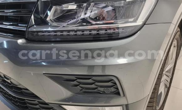 Nunua Ilio tumika Volkswagen Tiguan Silver Gari ndani ya Bhunya nchini Manzini Nunua Ilio tumika Volkswagen Tiguan Silver Gari ndani ya Bhunya nchini Manzini