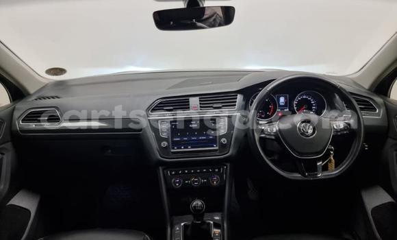Nunua Ilio tumika Volkswagen Tiguan Silver Gari ndani ya Bhunya nchini Manzini Nunua Ilio tumika Volkswagen Tiguan Silver Gari ndani ya Bhunya nchini Manzini