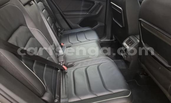 Nunua Ilio tumika Volkswagen Tiguan Silver Gari ndani ya Bhunya nchini Manzini Nunua Ilio tumika Volkswagen Tiguan Silver Gari ndani ya Bhunya nchini Manzini