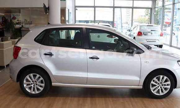 Buy Used Volkswagen Polo Silver Car in Ezulwini in Hhohho Buy Used Volkswagen Polo Silver Car in Ezulwini in Hhohho