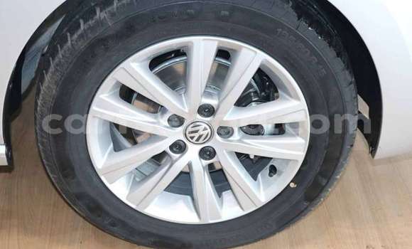 Buy Used Volkswagen Polo Silver Car in Ezulwini in Hhohho Buy Used Volkswagen Polo Silver Car in Ezulwini in Hhohho