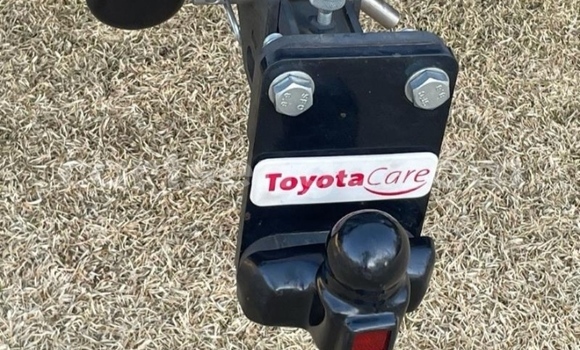 Buy Used Toyota Hilux White Car in Ezulwini in Hhohho Buy Used Toyota Hilux White Car in Ezulwini in Hhohho