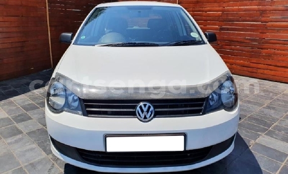 Nunua Ilio tumika Volkswagen Polo White Gari ndani ya Hlatikulu nchini Wilaya ya Shiselweni Nunua Ilio tumika Volkswagen Polo White Gari ndani ya Hlatikulu nchini Wilaya ya Shiselweni