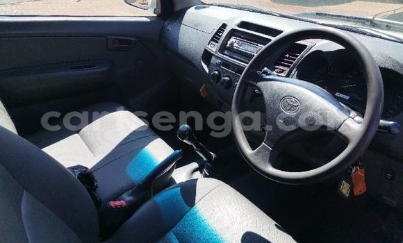 Buy Used Toyota Hilux White Car in Tshaneni in Lubombo Buy Used Toyota Hilux White Car in Tshaneni in Lubombo