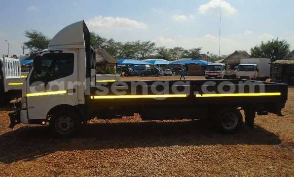 Buy Used Hino 300 Series White Truck in Mbabane in Manzini Buy Used Hino 300 Series White Truck in Mbabane in Manzini
