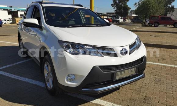 Buy Used Toyota RAV4 White Car in Big Bend in Lubombo District
