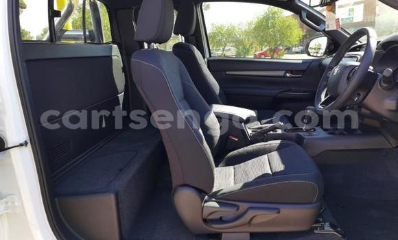 Nunua Ilio tumika Toyota Hilux White Gari ndani ya Big Bend nchini Wilaya ya Lubombo Nunua Ilio tumika Toyota Hilux White Gari ndani ya Big Bend nchini Wilaya ya Lubombo