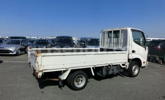 Acheter Occasion Utilitaire Toyota Dyna Blanc à Big Bend, Lubombo District Acheter Occasion Utilitaire Toyota Dyna Blanc à Big Bend, Lubombo District