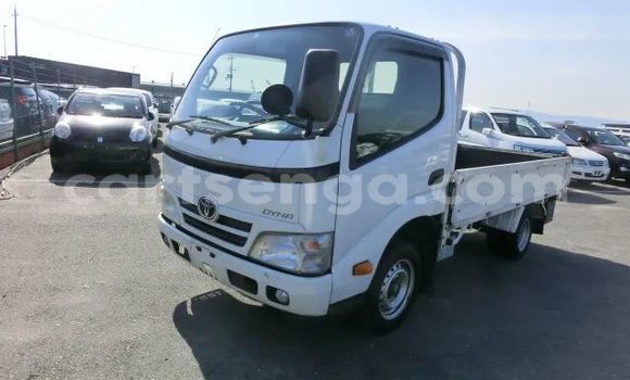 Acheter Occasion Utilitaire Toyota Dyna Blanc à Big Bend, Lubombo District Acheter Occasion Utilitaire Toyota Dyna Blanc à Big Bend, Lubombo District