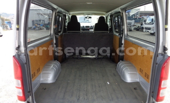 Acheter Occasion Voiture Toyota Hiace Gris à Big Bend, Lubombo District Acheter Occasion Voiture Toyota Hiace Gris à Big Bend, Lubombo District