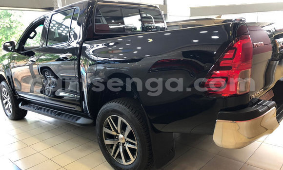 Buy Used Toyota Hilux Black Car in Mbabane in Manzini Buy Used Toyota Hilux Black Car in Mbabane in Manzini