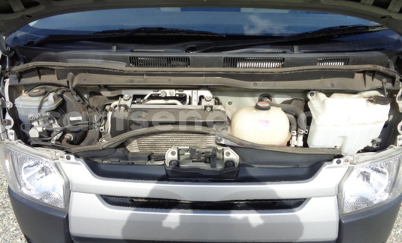 Acheter Occasion Voiture Toyota Hiace Gris à Big Bend, Lubombo District Acheter Occasion Voiture Toyota Hiace Gris à Big Bend, Lubombo District