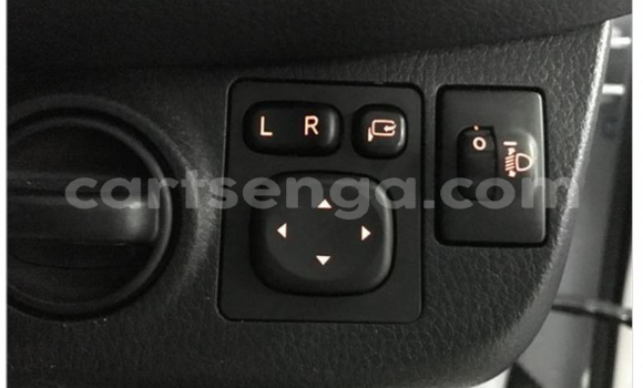 Buy Used Toyota Vitz White Car in Bulembu in Hhohho Buy Used Toyota Vitz White Car in Bulembu in Hhohho