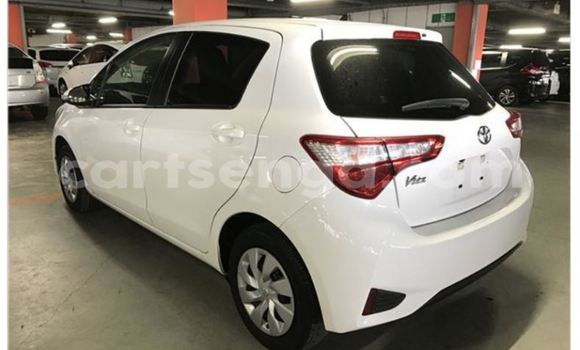 Buy Used Toyota Vitz White Car in Bulembu in Hhohho Buy Used Toyota Vitz White Car in Bulembu in Hhohho