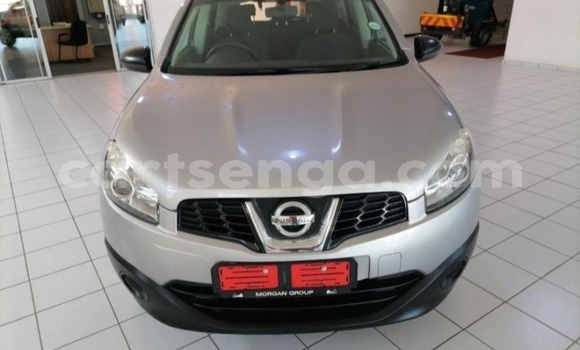 Buy Used Nissan Qashqai Silver Car in Ezulwini in Hhohho Buy Used Nissan Qashqai Silver Car in Ezulwini in Hhohho