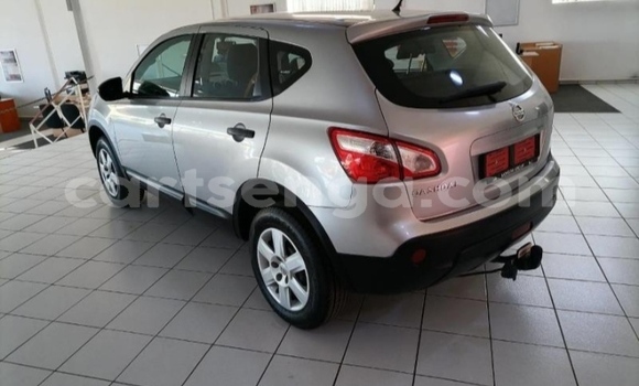 Buy Used Nissan Qashqai Silver Car in Ezulwini in Hhohho Buy Used Nissan Qashqai Silver Car in Ezulwini in Hhohho