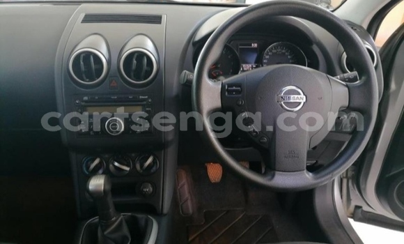 Buy Used Nissan Qashqai Silver Car in Ezulwini in Hhohho Buy Used Nissan Qashqai Silver Car in Ezulwini in Hhohho