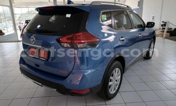 Buy Used Nissan X–Trail Blue Car in Ezulwini in Hhohho Buy Used Nissan X–Trail Blue Car in Ezulwini in Hhohho