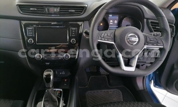 Buy Used Nissan X–Trail Blue Car in Ezulwini in Hhohho Buy Used Nissan X–Trail Blue Car in Ezulwini in Hhohho