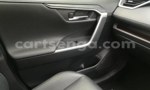 Buy Used Toyota RAV4 White Car in Ezulwini in Hhohho Buy Used Toyota RAV4 White Car in Ezulwini in Hhohho