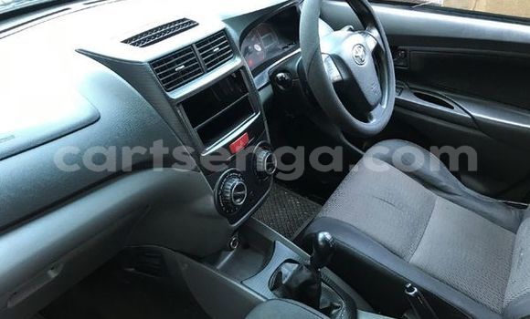 Nunua Ilio tumika Toyota Avanza Blue Gari ndani ya Ezulwini nchini Hhohho Nunua Ilio tumika Toyota Avanza Blue Gari ndani ya Ezulwini nchini Hhohho