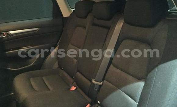 Nunua Ilio tumika Mazda CX-5 Black Gari ndani ya Mbabane nchini Manzini Nunua Ilio tumika Mazda CX-5 Black Gari ndani ya Mbabane nchini Manzini