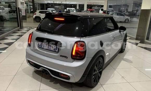 Acheter Occasion Voiture MINI Hatch Bleu à Vuvulane, Lubombo District Acheter Occasion Voiture MINI Hatch Bleu à Vuvulane, Lubombo District